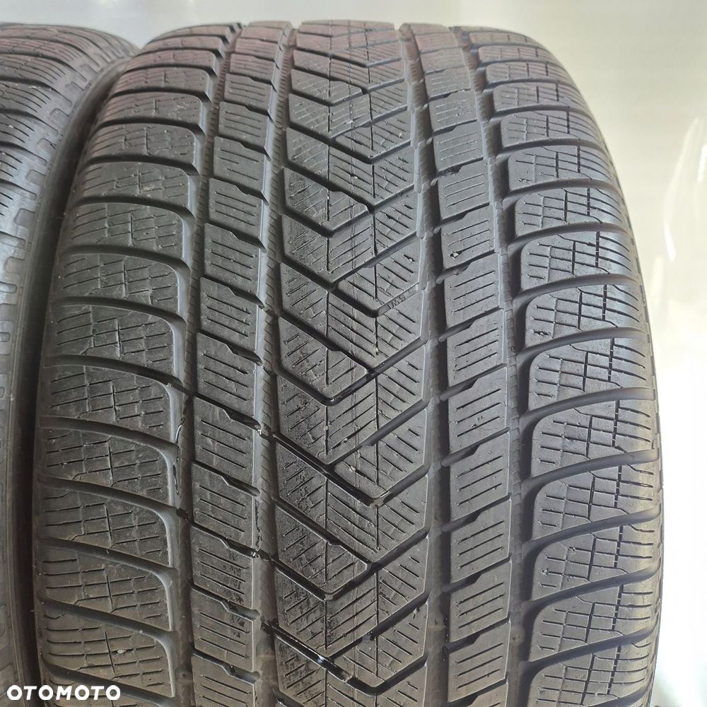 2x 305/35 R21 109V pirelli scorpion winter 109V 5.5-6mm - 4