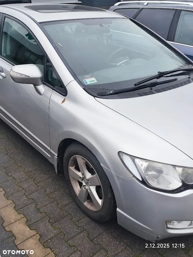Honda Civic 1.8 Executive - 9