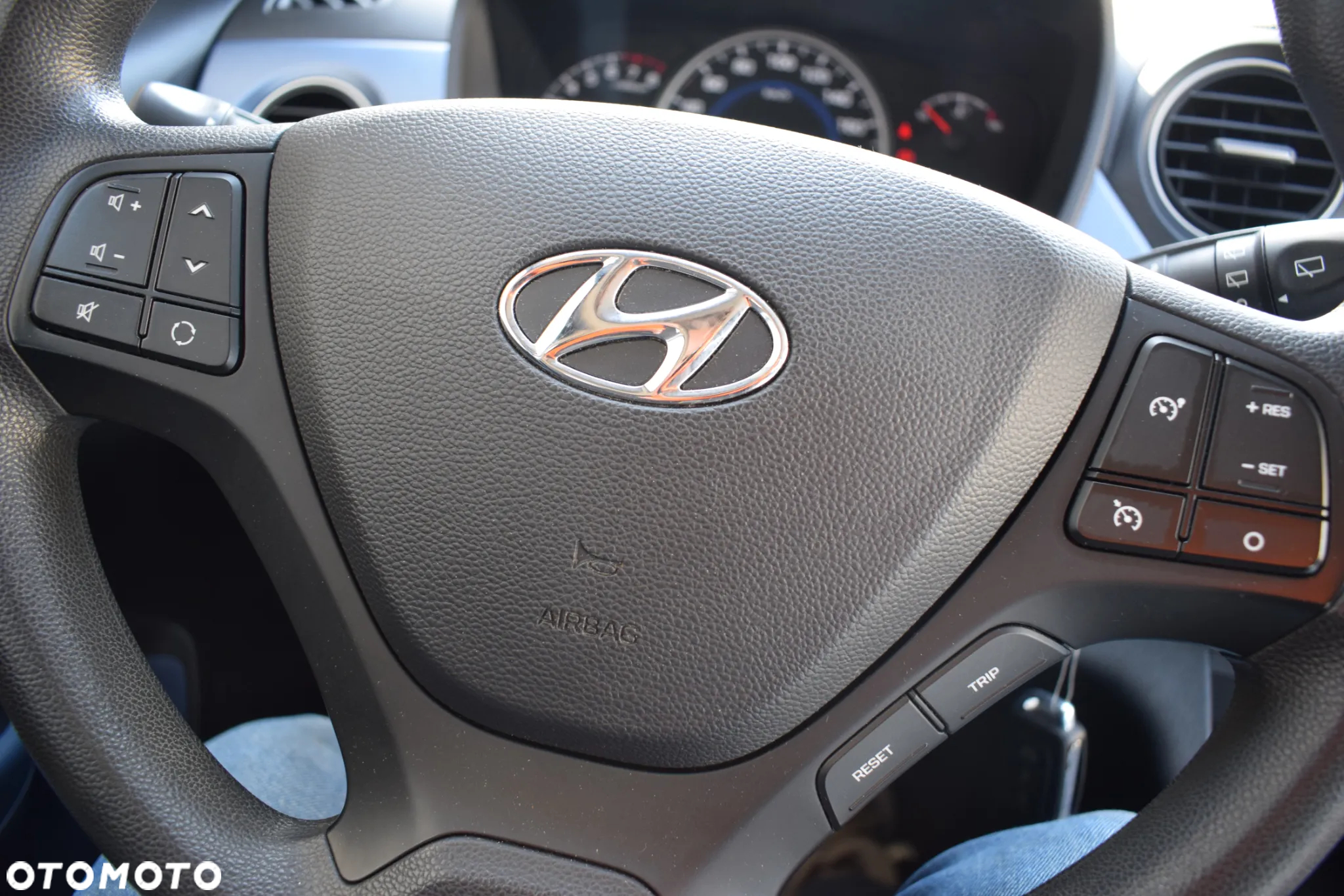 Hyundai i10 1.0 Premium - 7
