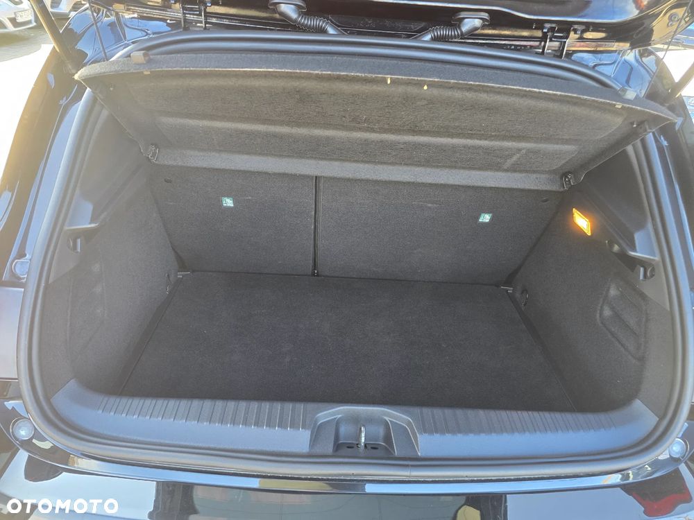 Renault Clio - 19