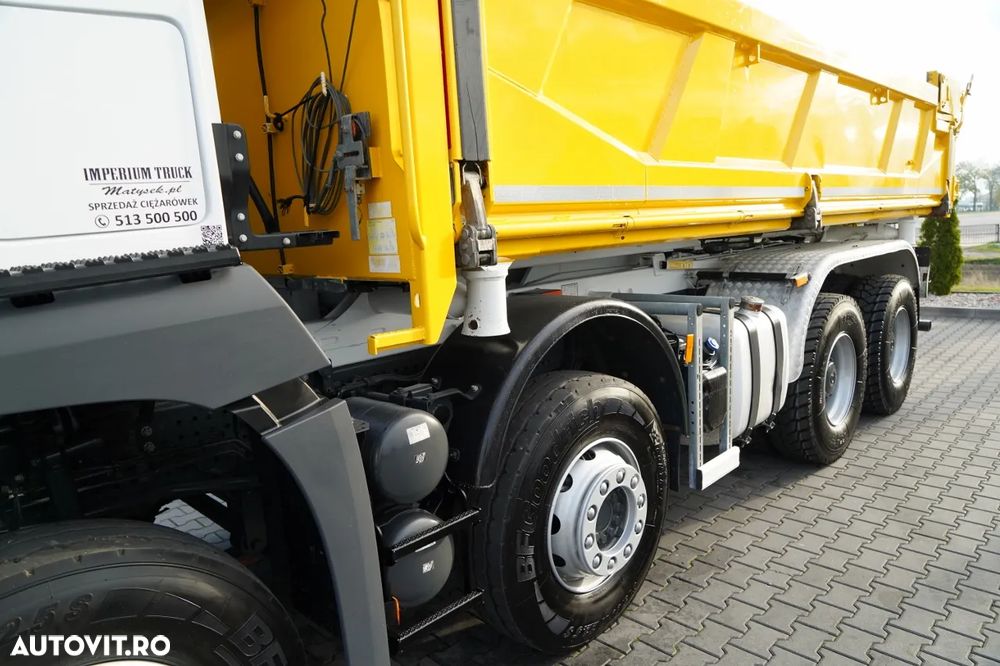 Mercedes-Benz AROCS 3243 / 8x4 / BASCULĂ DUBLU 6,2 M / HAYON HIDRODOXY / CLAPETĂ HIDRODOXY / AUTOMATĂ / ANVELOPE 100% / EURO 6 / 2021 - 18