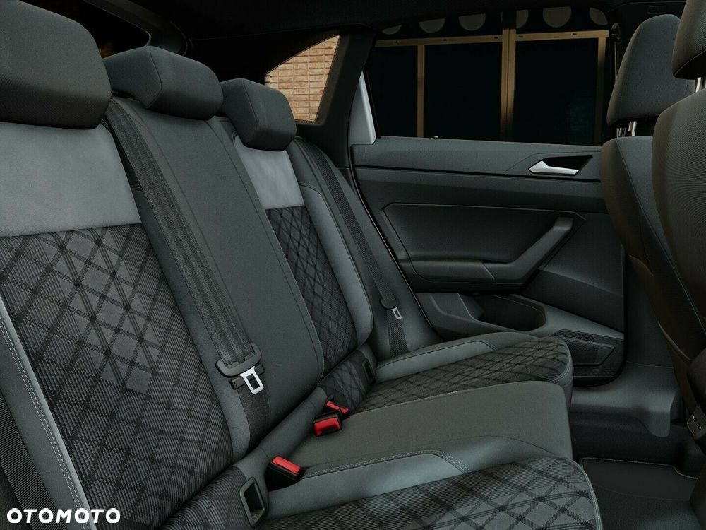 Volkswagen Taigo - 12