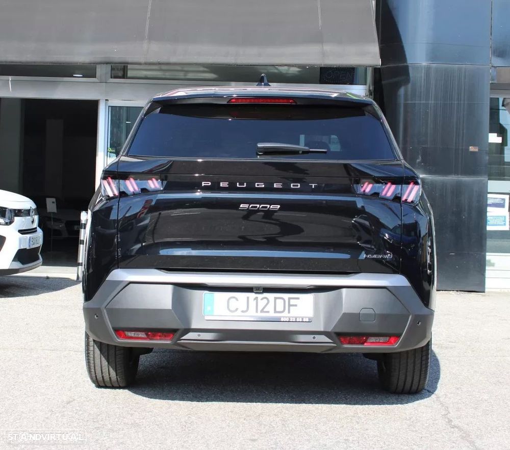 Peugeot 5008 1.2 PureTech Allure EAT8 - 8