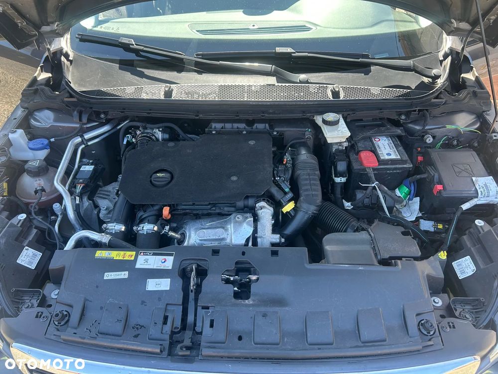 Peugeot 308 1.5 BlueHDi Active S&S EAT6 - 23