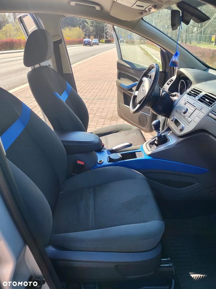 Ford Kuga 2.0 TDCi Titanium - 22