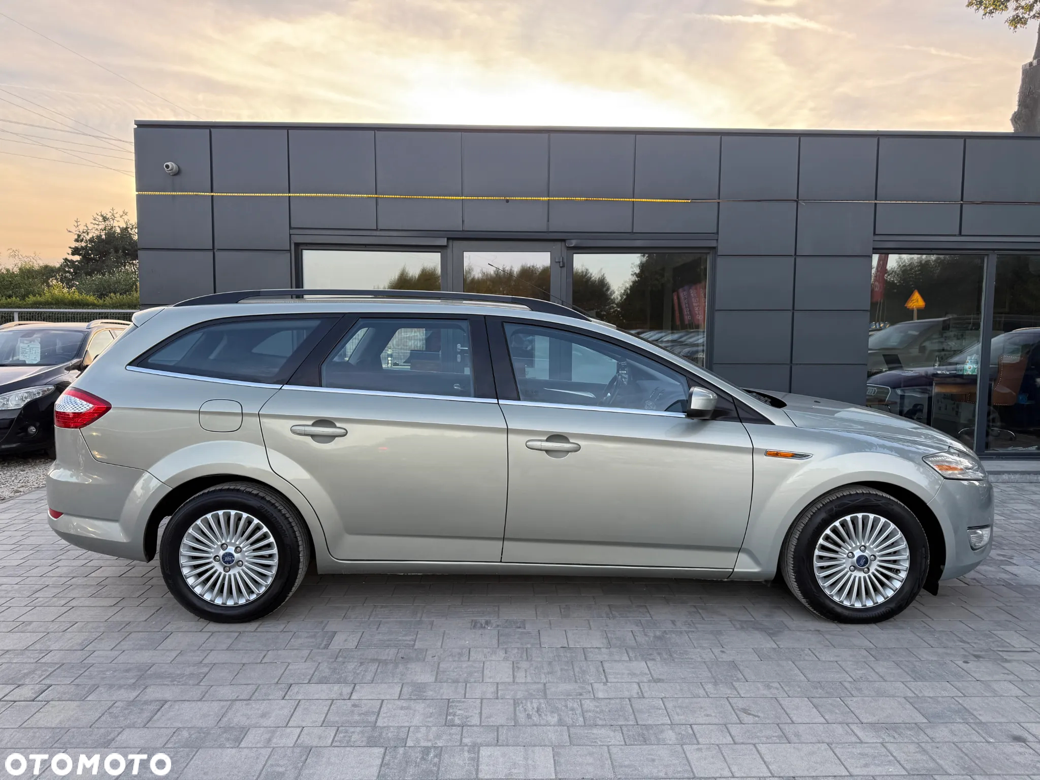 Ford Mondeo 2.0 Titanium X - 27