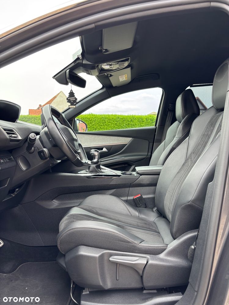 Peugeot 5008 1.2 PureTech GT S&S - 11