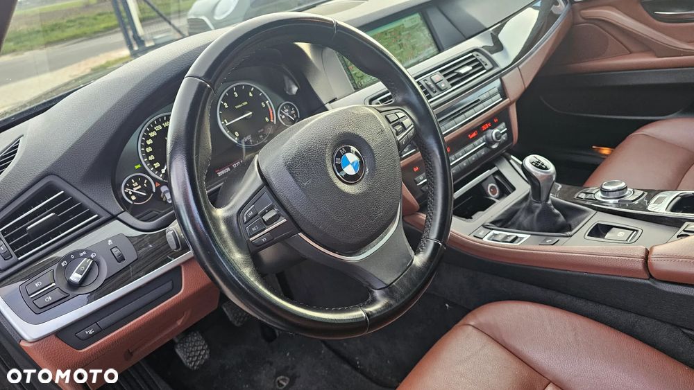 BMW Seria 5 520d Edition Fleet - 2