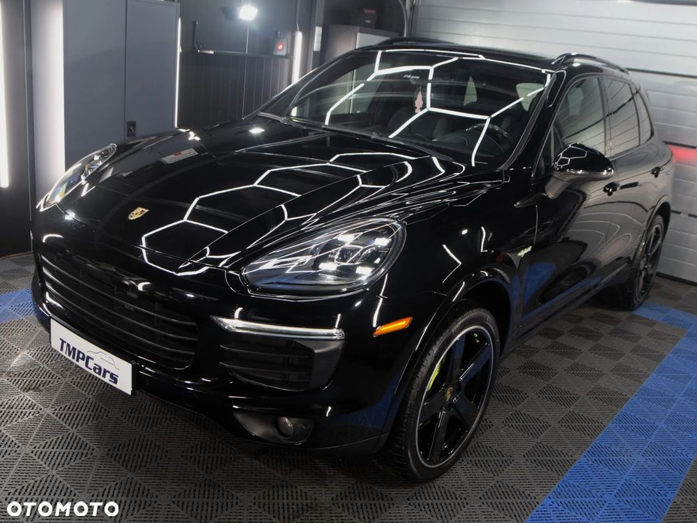 Porsche Cayenne S E-Hybrid Platinum Edition - 37