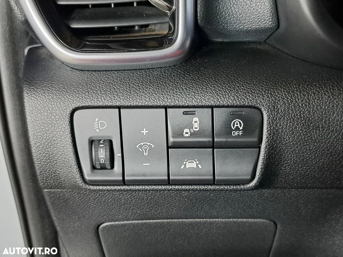 Kia Sportage - 11