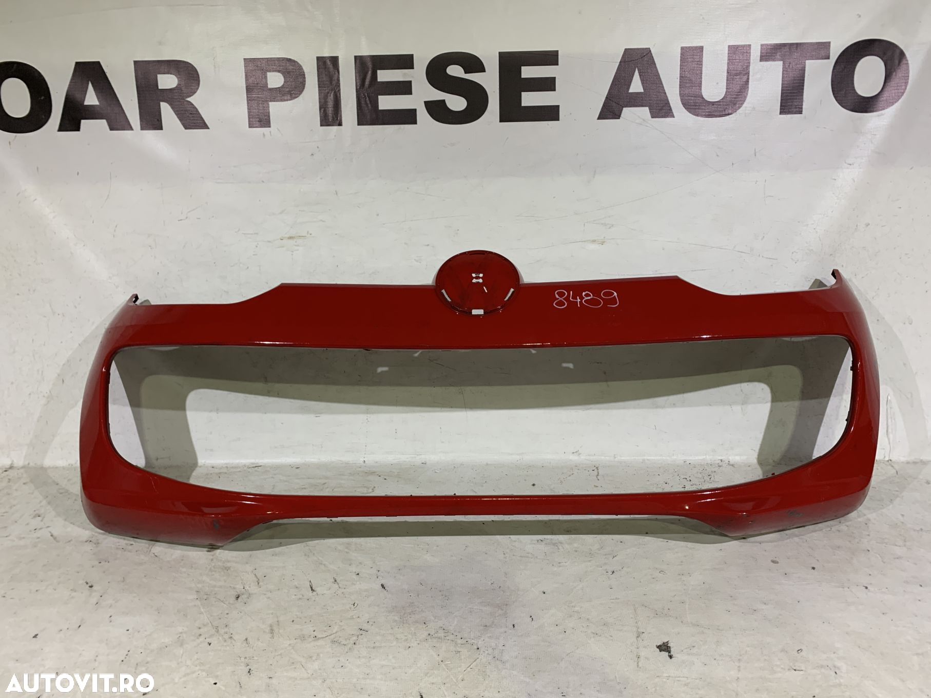 Bara fata VW Up, 2010, 2011, 2012, 2013, 2014, cod origine OE 1S0807221B. Clemele de la prinderea grilei mijloc - sunt rupte. - 2