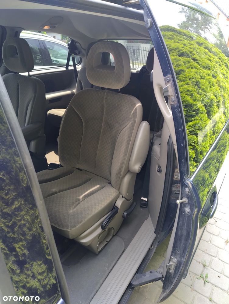 Chrysler Grand Voyager 2.8 CRD LX - 11