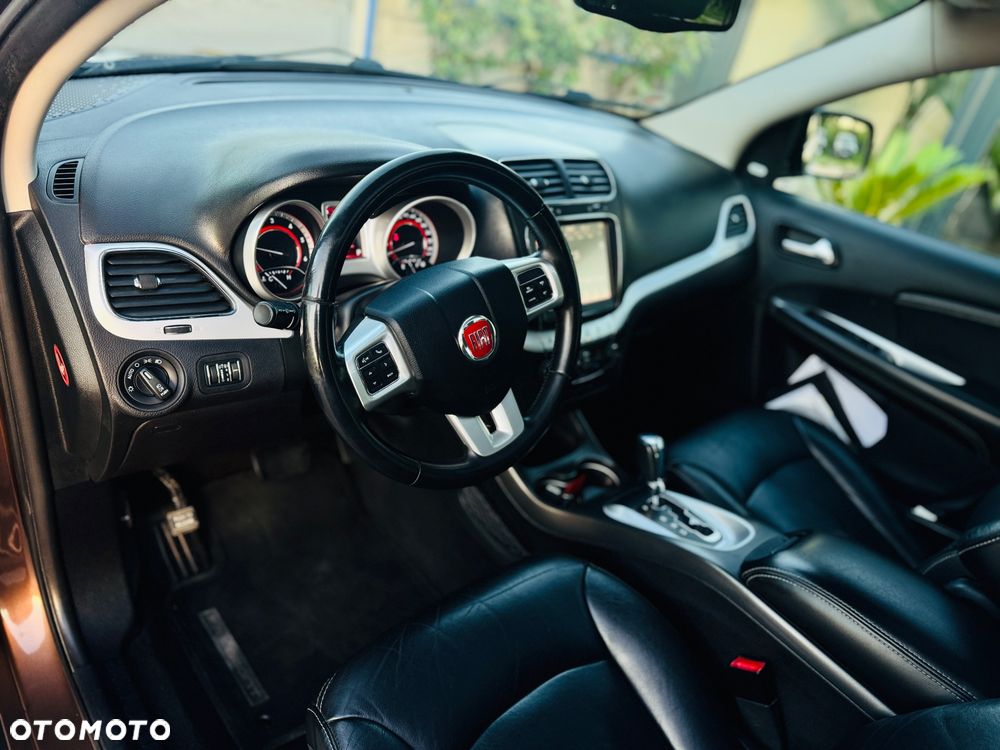 Fiat Freemont 2.0 Multijet Lounge AWD - 9