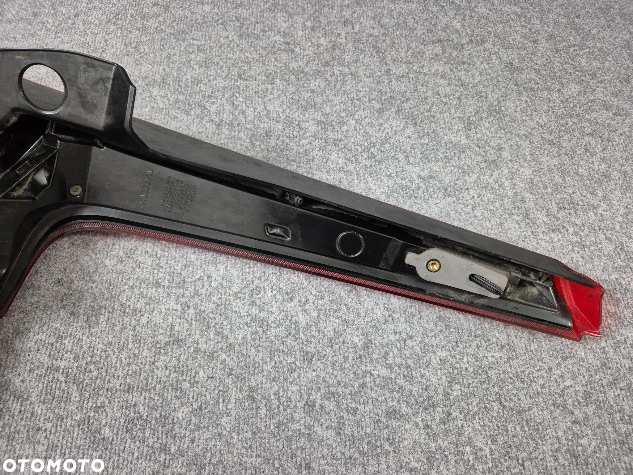 LAMPA TYLNA TYŁ LEWA - VOLVO V90 II LED 16-20 EUROPA - 10