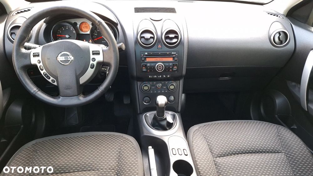 Nissan Qashqai 1.6 acenta - 19
