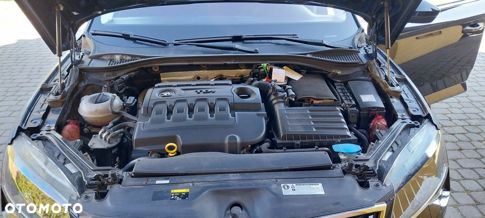 Skoda Superb 2.0 TDI Style DSG - 18