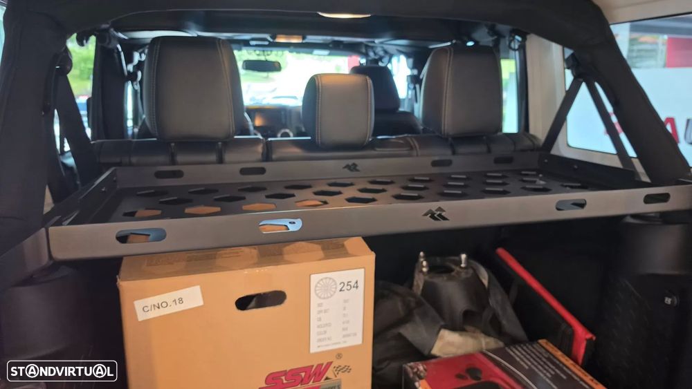 Jeep Wrangler Unlimited 2.8 CRD Sahara AT - 28