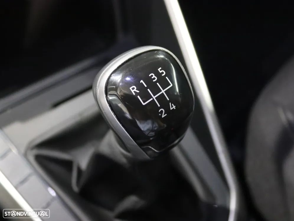 VW Taigo 1.0 TSI Urban - 27