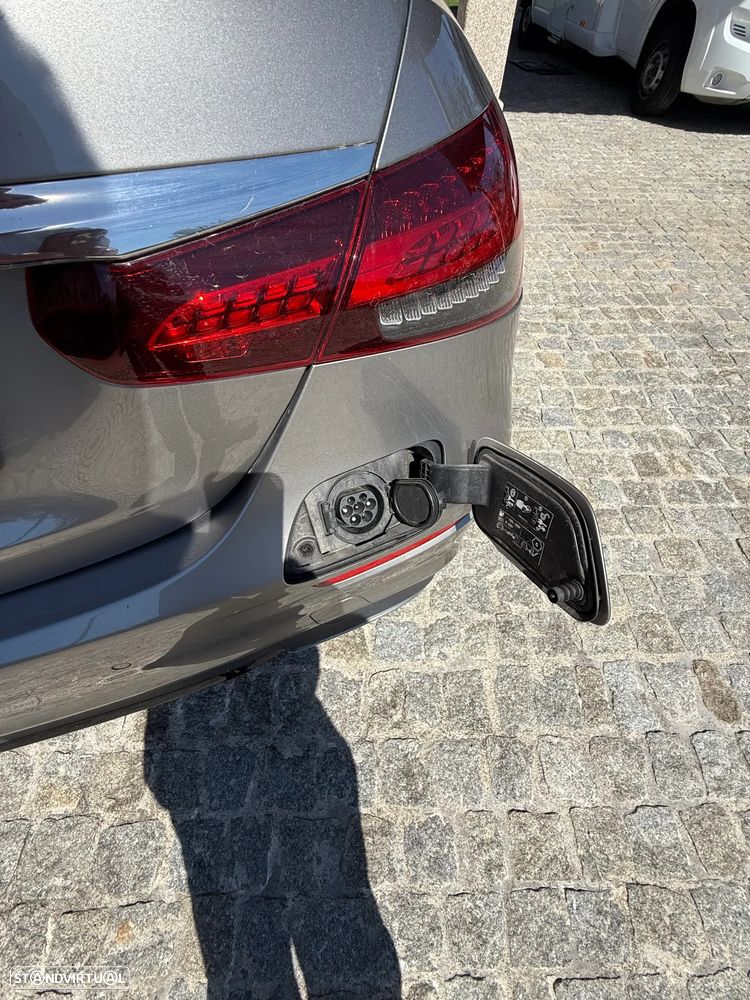 Mercedes-Benz E 300 - 16