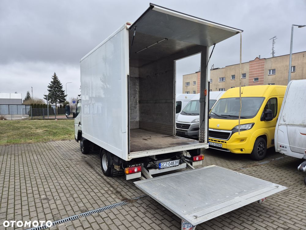 Mitsubishi Fuso Canter 3C15 - 7