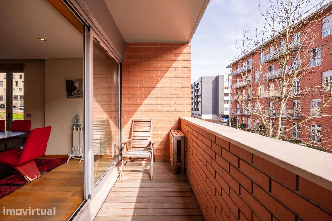 Apartamento T3 - Quinta da Portela - Grande imagem: 4/19
