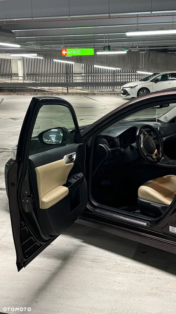 Lexus CT 200h Comfort - 8