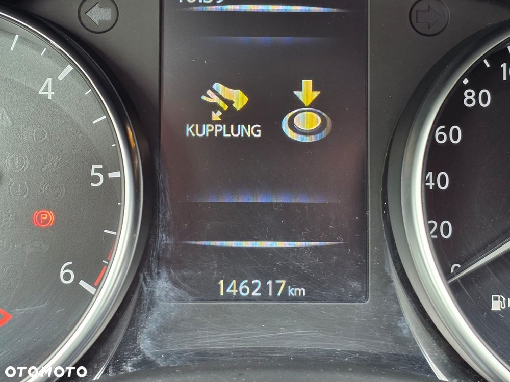 Nissan Qashqai 1.6 DCi N-Connecta - 17