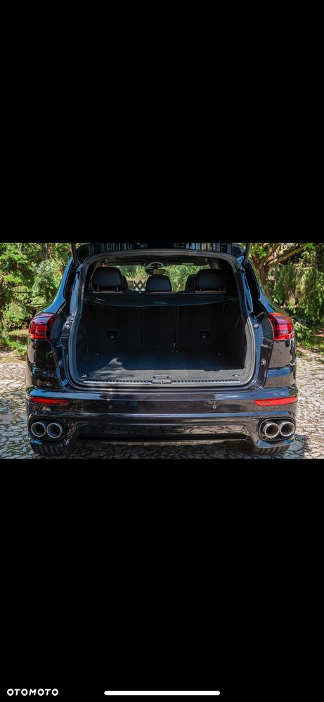 Porsche Cayenne S Diesel - 12
