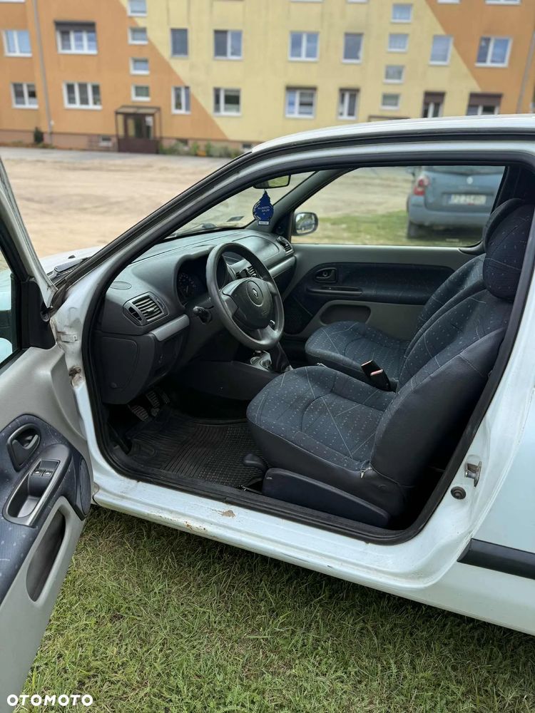 Renault Clio 1.5 dCi All Inclusive - 8
