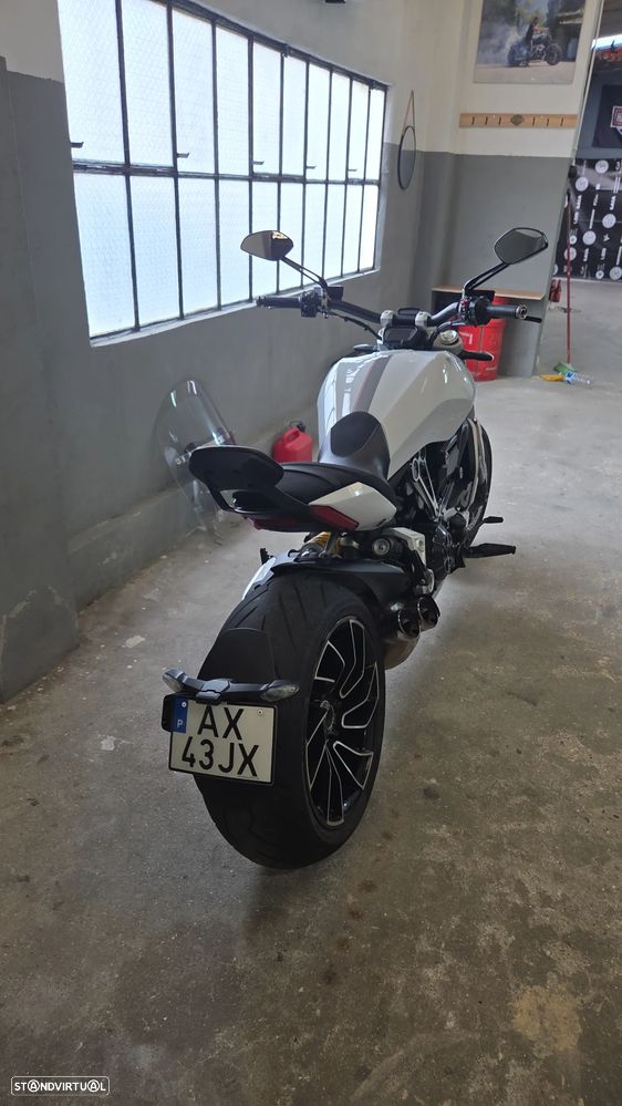 Ducati Diavel XDiavel - 4