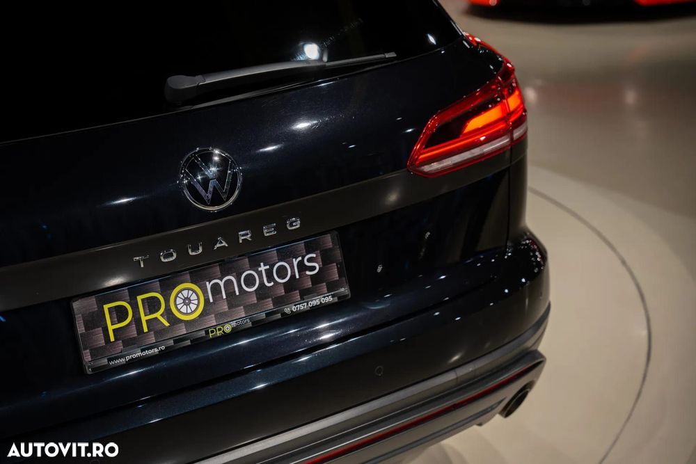 Volkswagen Touareg - 19