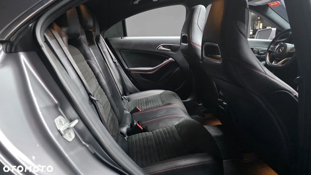 Mercedes-Benz CLA - 11