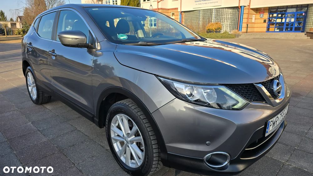 Nissan Qashqai 1.6 dCi Xtronic TEKNA+ - 1