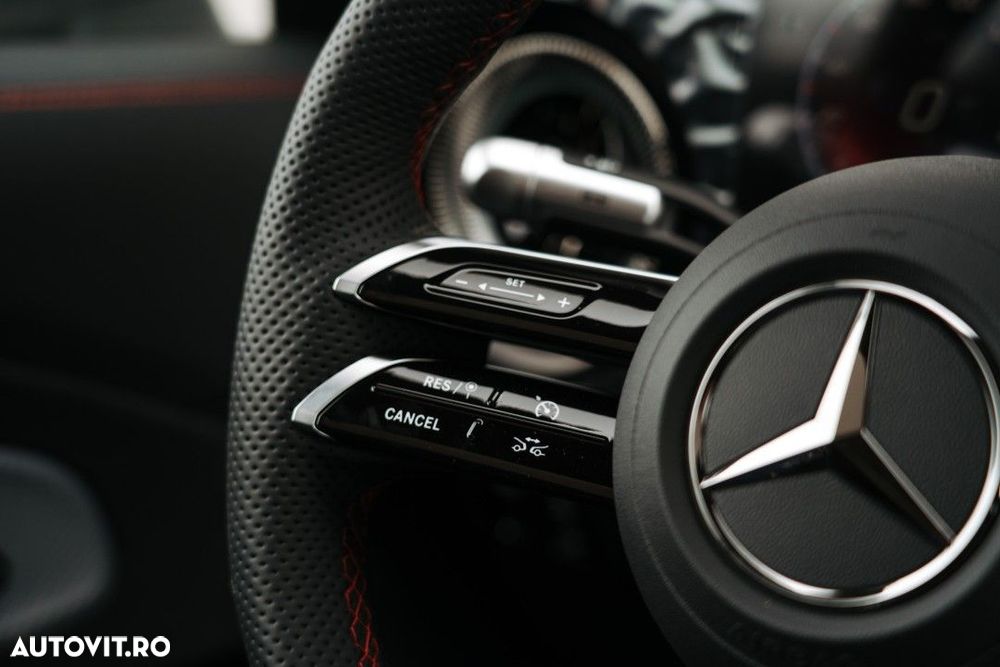 Mercedes-Benz CLA - 25