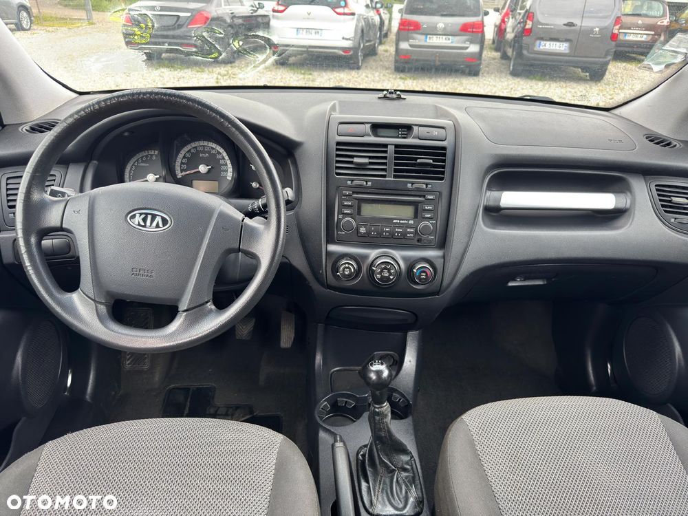 Kia Sportage 2.0 2WD Attract - 11