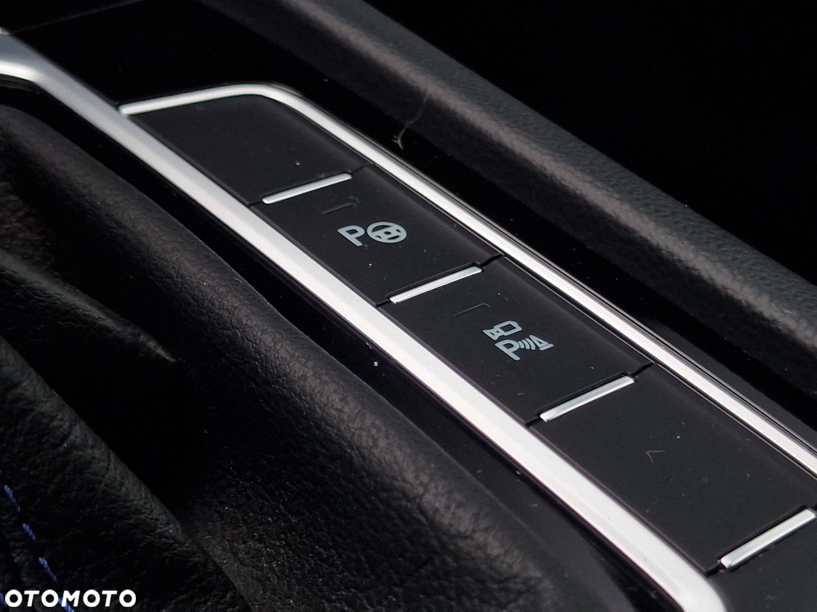 Volkswagen Arteon 2.0 TSI 4Motion R DSG - 28