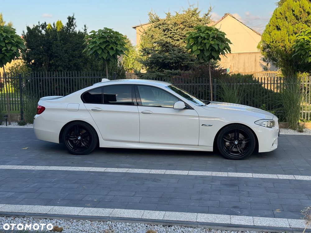 BMW 5 Series 2013 photo 2