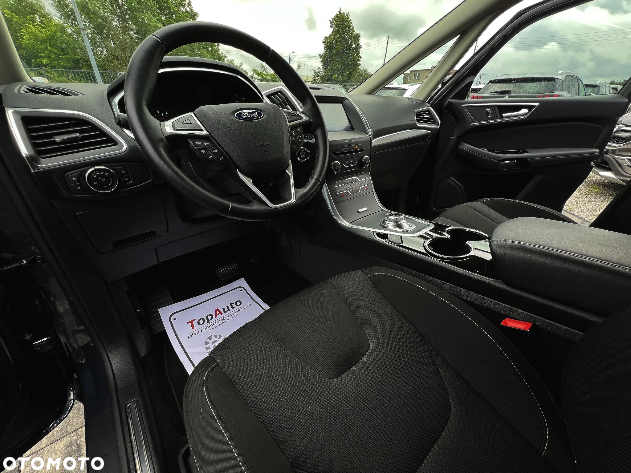 Ford S-Max - 21