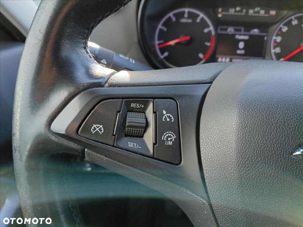 Opel Zafira - 23