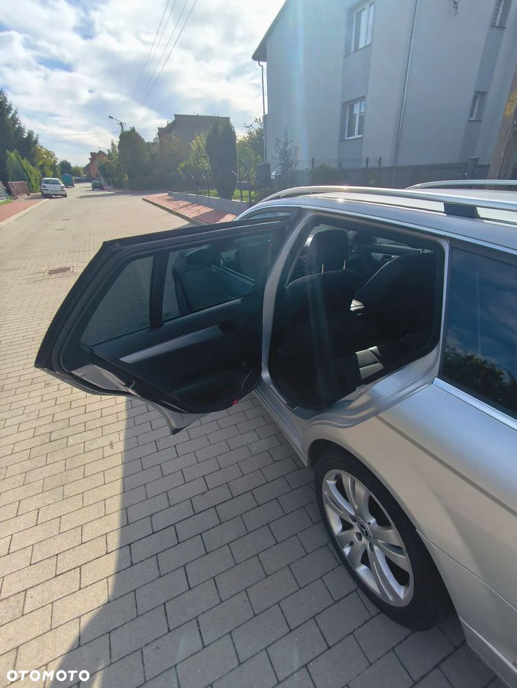 Mercedes-Benz Klasa C 200 CGI Automatik BlueEFFICIENCY Avantgarde - 15