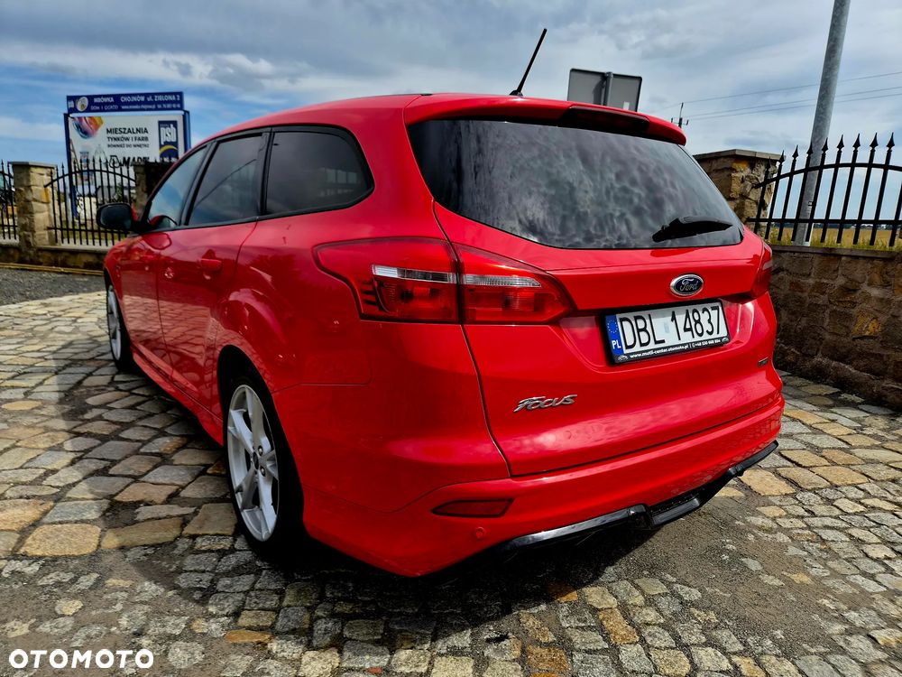 Ford Focus 1.0 EcoBoost ST-Line Red ASS - 2