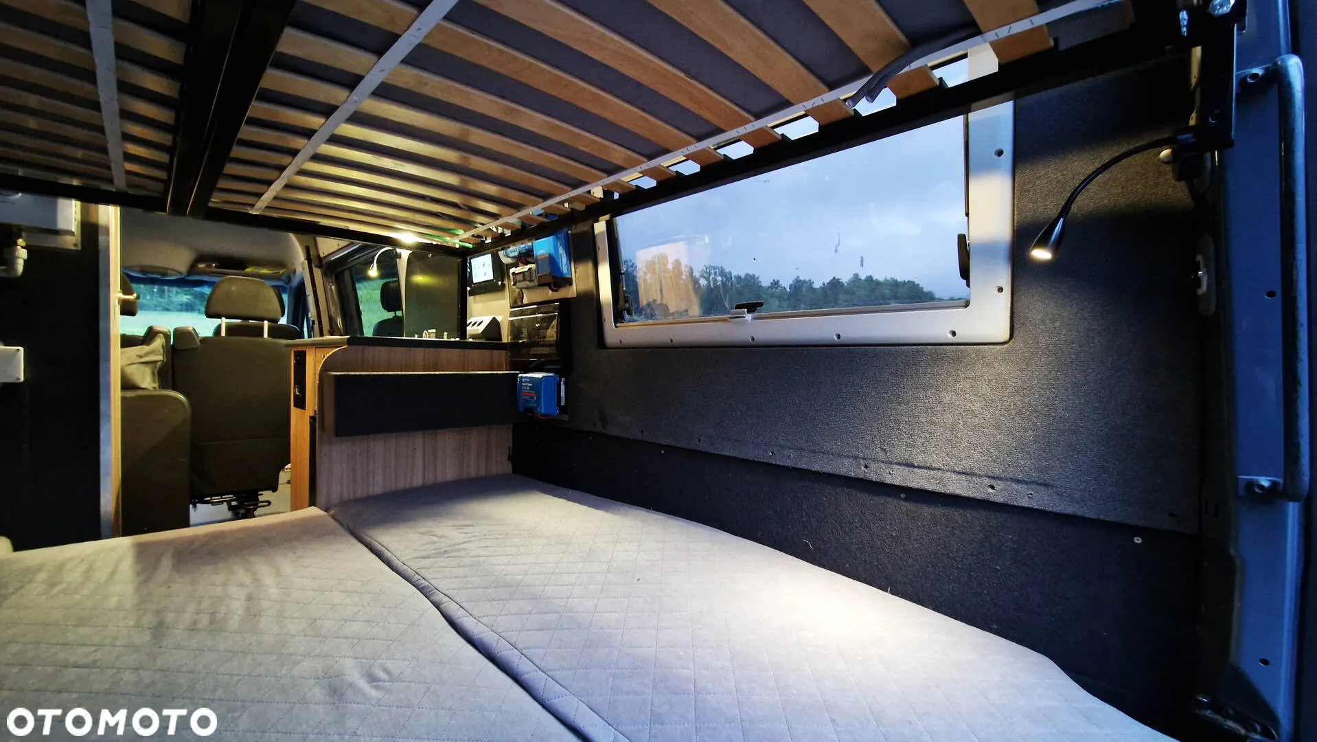 Mercedes-Benz Sprinter - 29