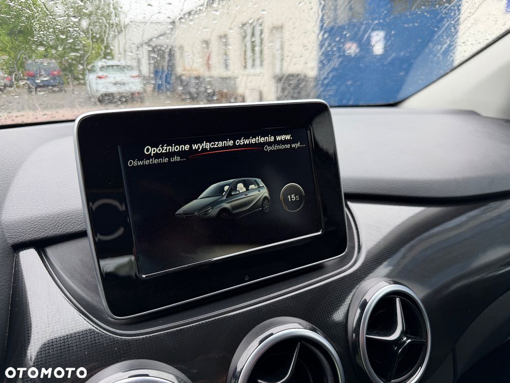 Mercedes-Benz Klasa B 180 (CDI) d 7G-DCT AMG Line - 9