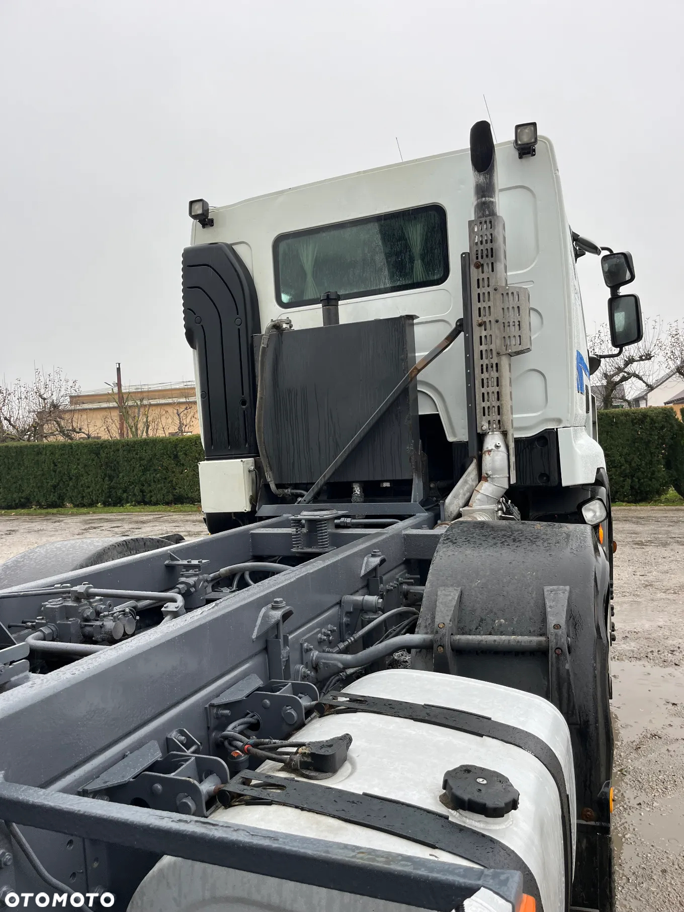 Renault - 9
