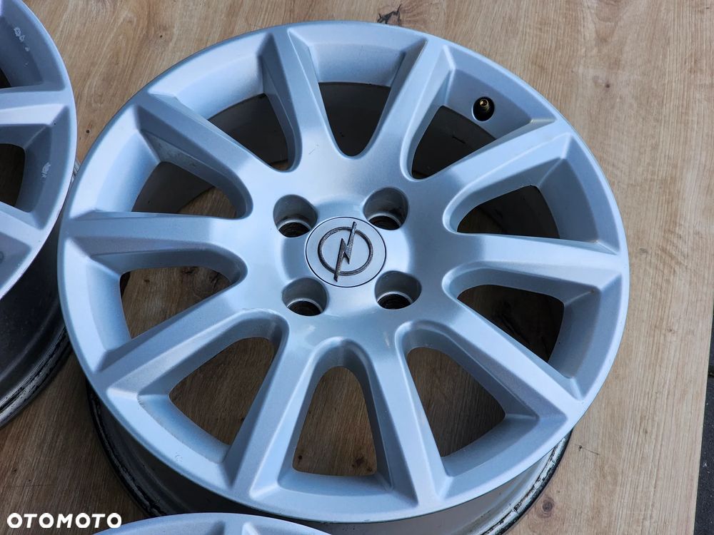 FELGI ALUMINIOWE OPEL ASTRA G H MERIVA A CORSA C D 16 CALI 4x100 ET37 - 6