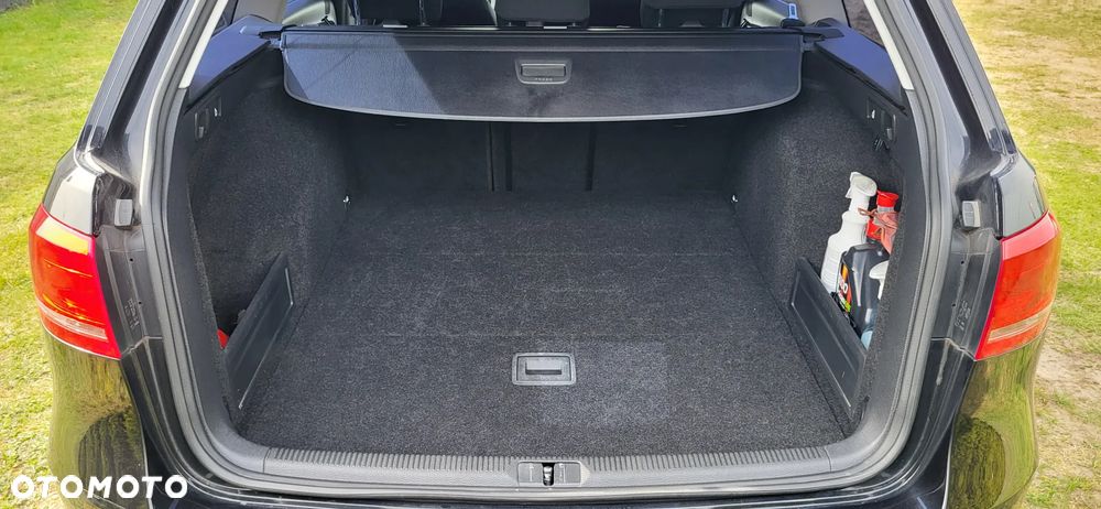 Volkswagen Passat - 20