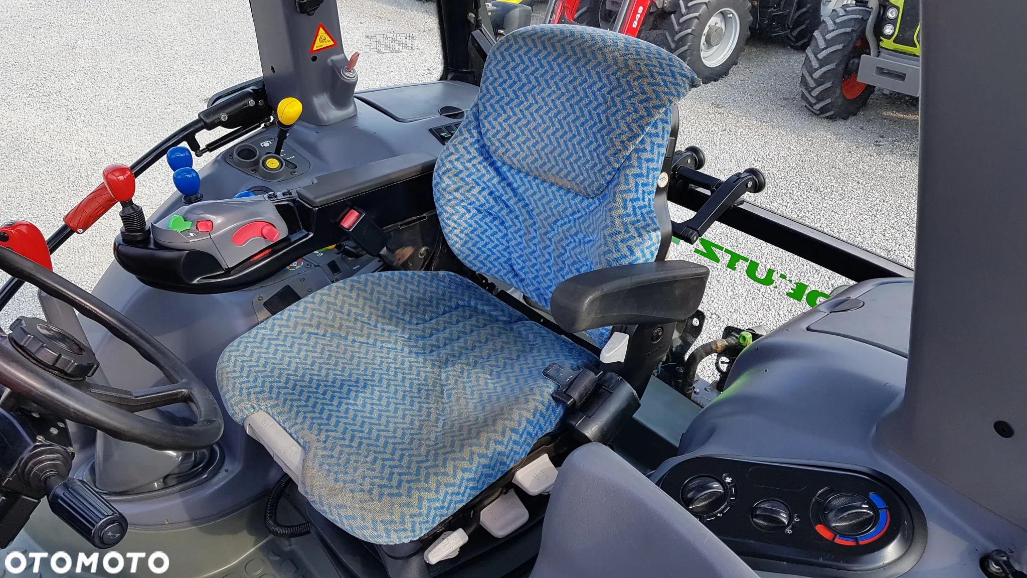 Deutz-Fahr Agrotron 150 2007R - 13