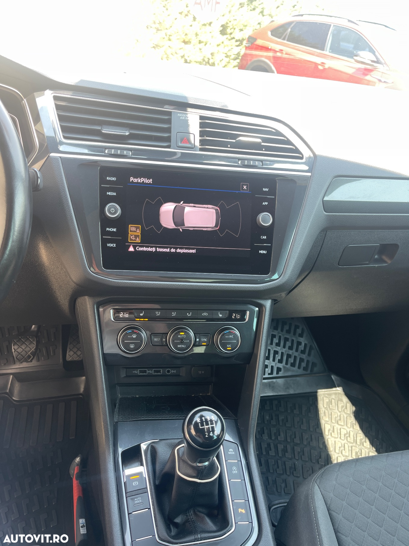 Volkswagen Tiguan 1.5 TSI OPF Move - 31