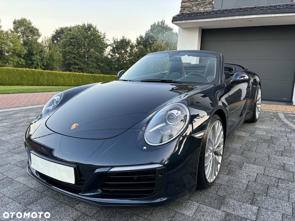 Porsche 911 Carrera - 1