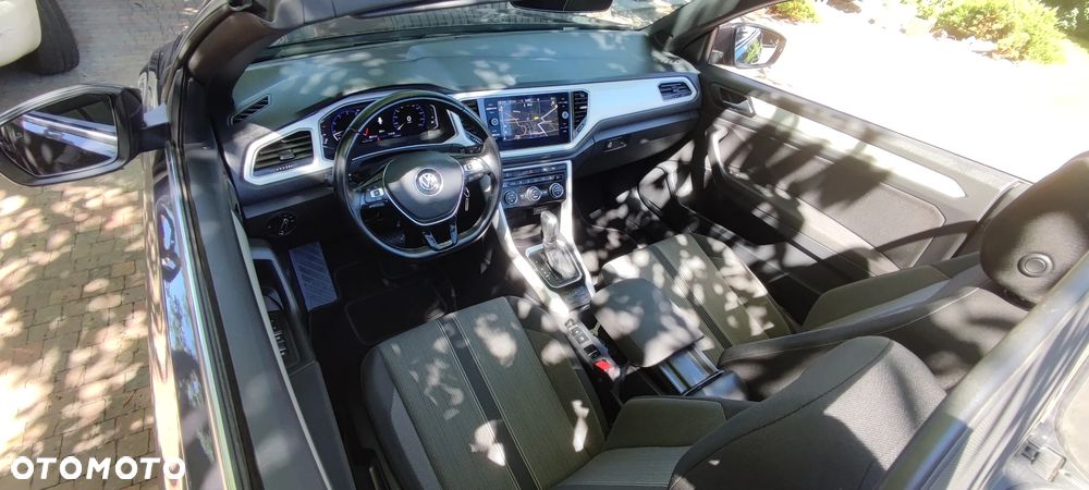 Volkswagen T-Roc - 17